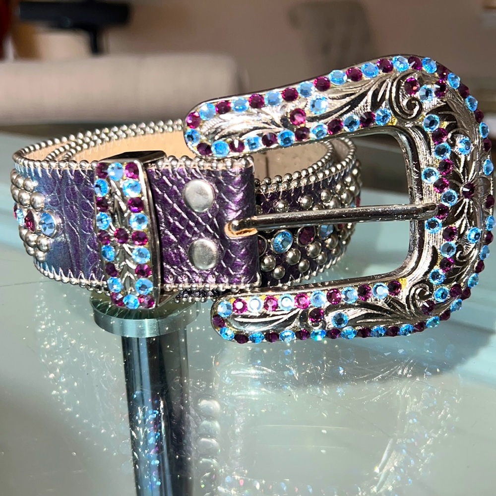 Bb Simon purple/blue Swarovski Crystal belt. excellent condition.38”